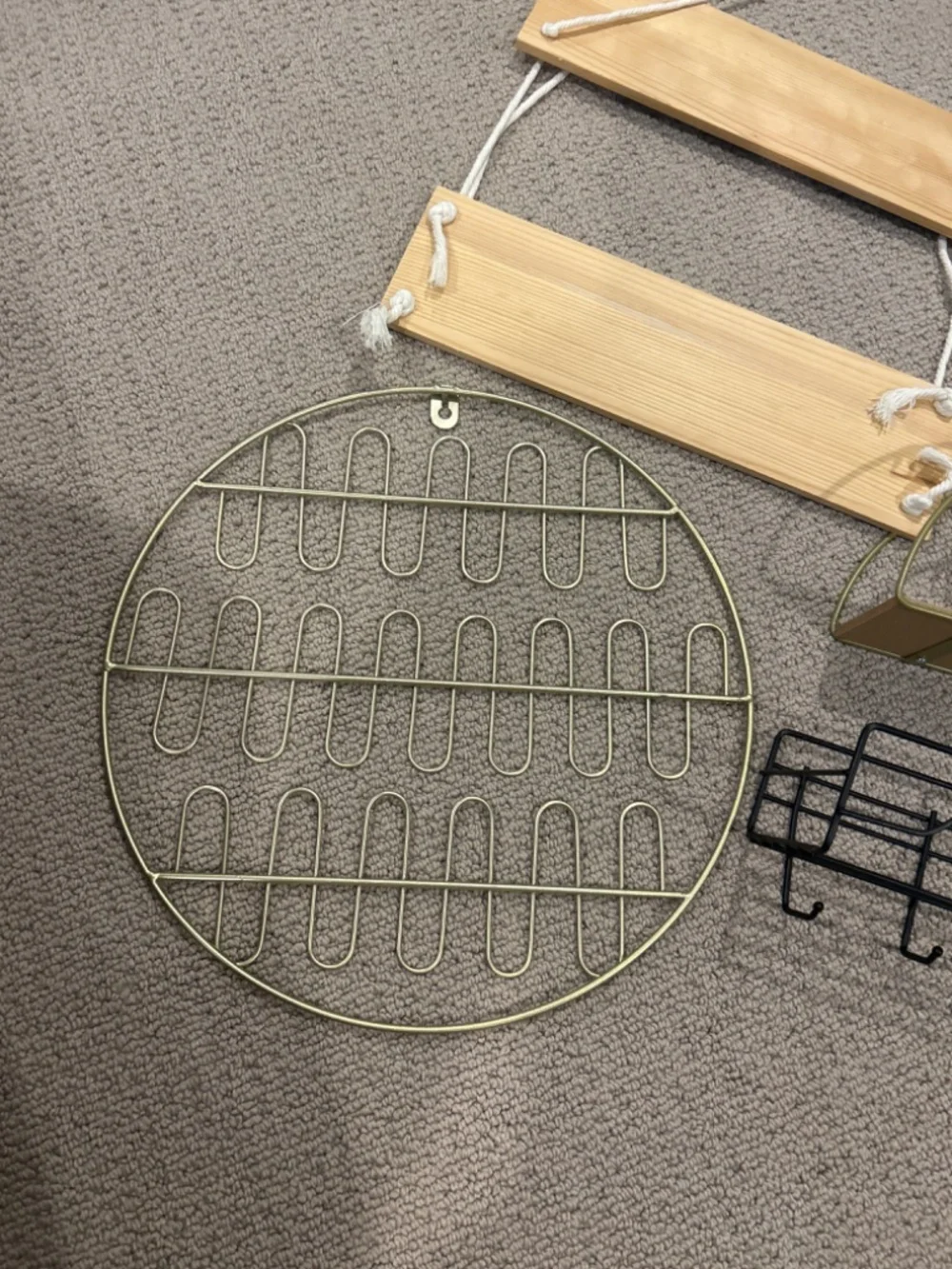 Set of 4 decor shelves